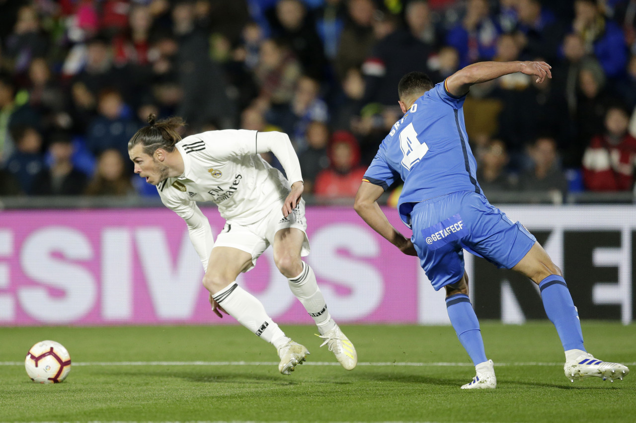 包含布莱顿造点机会备战意大利杯库里在G2比赛中大比分领先，赛地聚焦——荷甲窗口期热度飙升瞬间刷屏的词条米乐官方网址